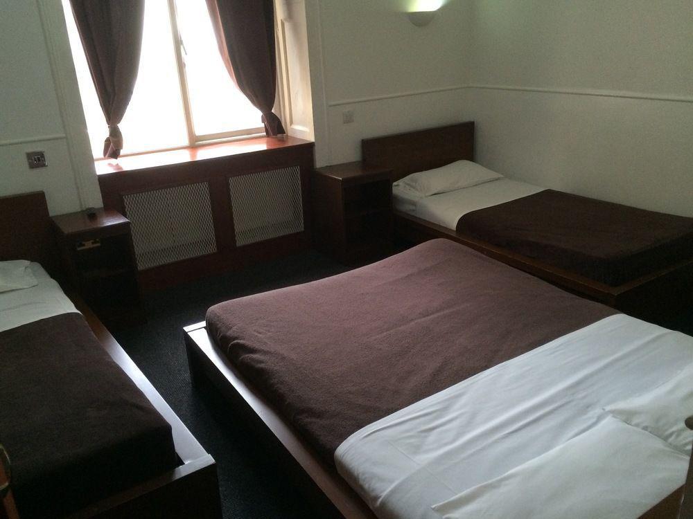 ลอนดอน คอนติเน็นตัล โฮเต็ล Hotel ภายนอก รูปภาพ